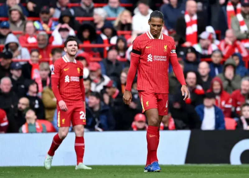 Robertson had every right to be angry at Van Dijk!