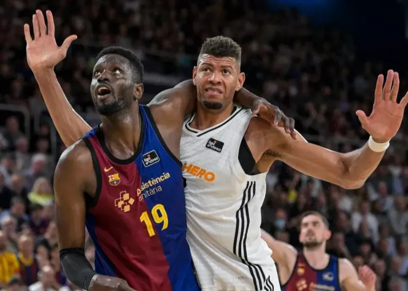 Barcelona Basketball Star Mocks Antonio Rüdiger! (Photo)