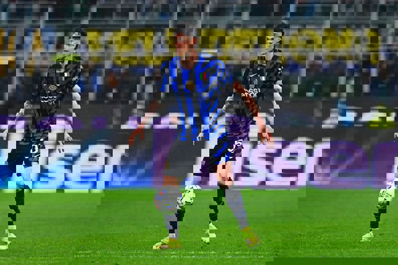 Bastoni in training