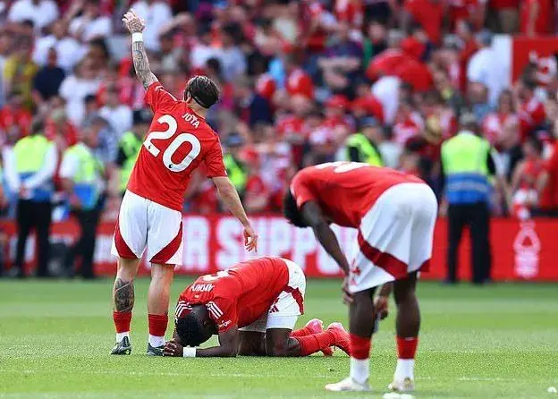 Taiwo Awoniyi injury