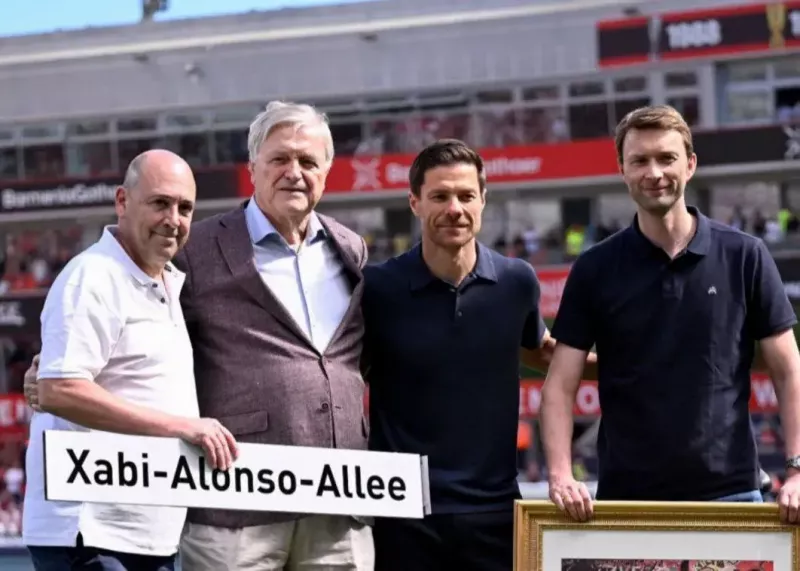 Xabi Alonso's Grand Farewell at BayArena (Photos)