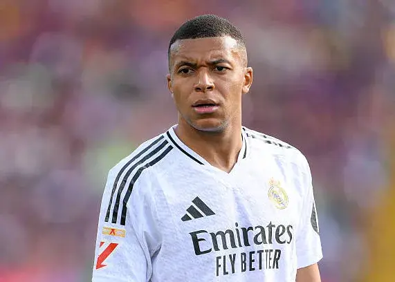 Kylian Mbappé Named Best French Legionnaire in Football!