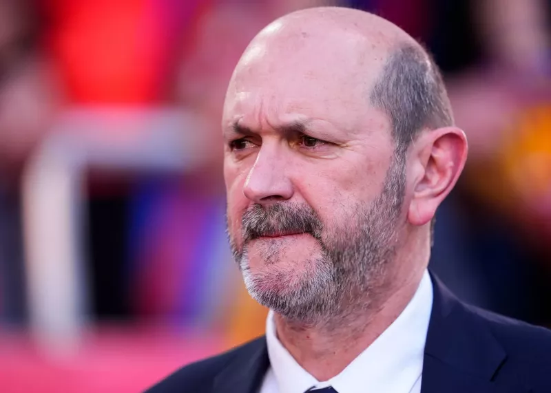 Spanish Football Federation President Supports Referees Ahead of El Clásico