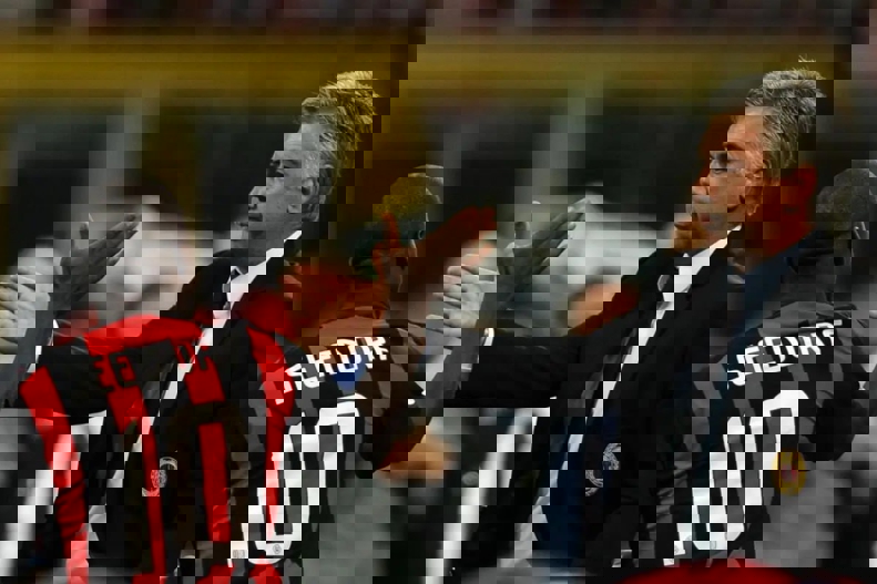 2186263