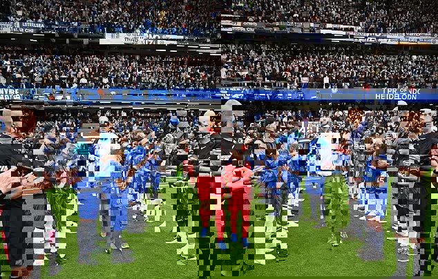 Chelsea fans booing Liverpool