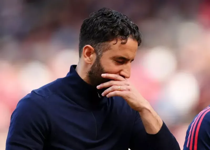 Strange Pressure on Manchester United Manager: 491 Interviews!