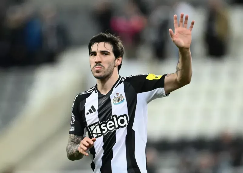Sandro Tonali Rejects Juventus