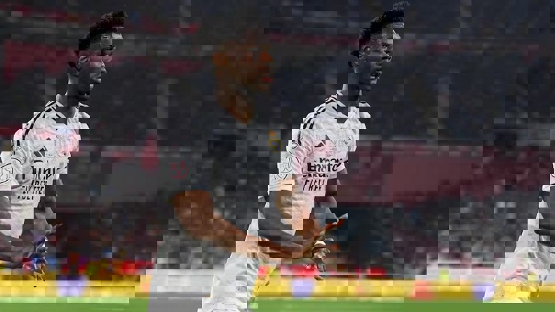 Real Madrid's midfield issues
