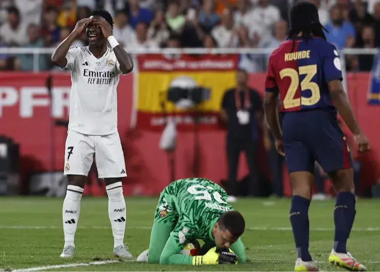 The Other Side of Barcelona: Unusual Tactics to Win El Clásico