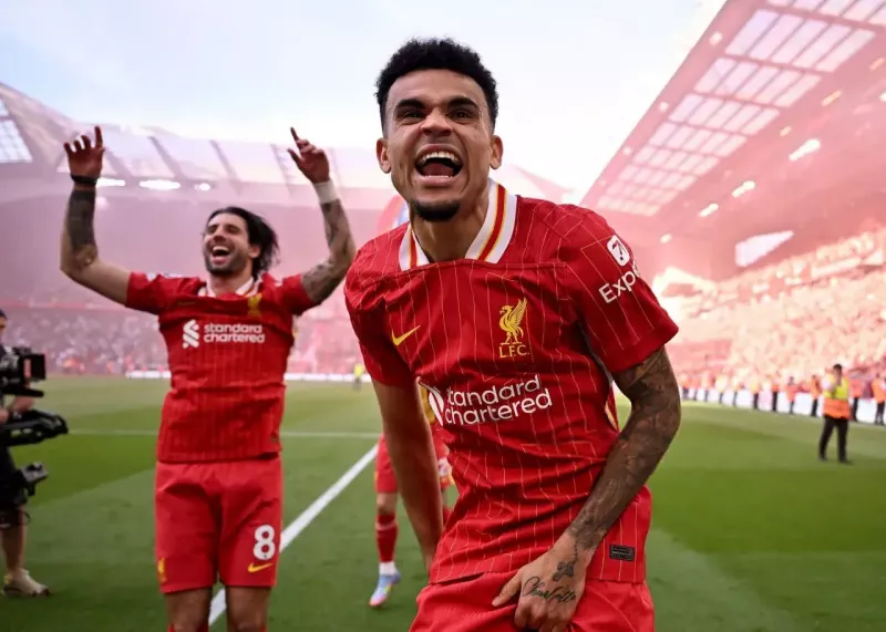 Liverpool's Third Pillar Set to Extend Contract