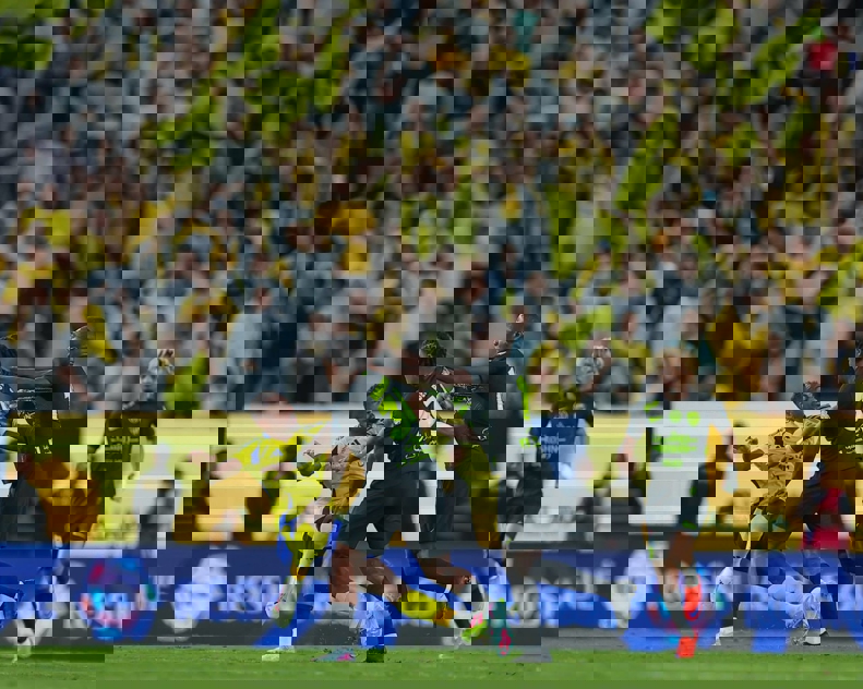 Diaby and Al-Khaibari clash