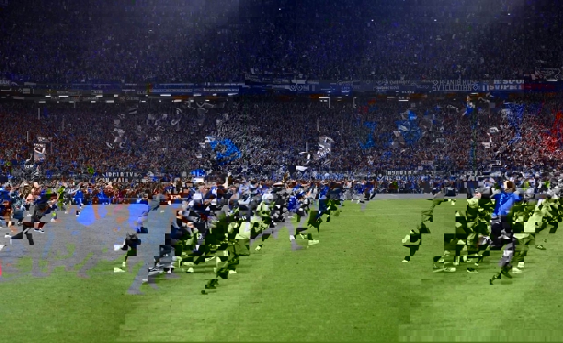 Hamburg Fans Celebrating